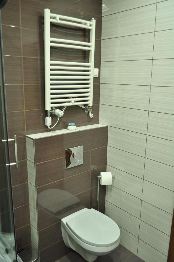 Villa B&B Warsaw Luaran gambar