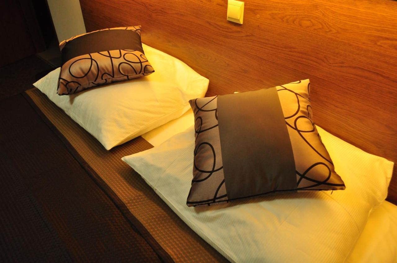 Villa B&B Warsaw Luaran gambar